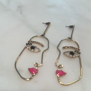 Ambiance Face Earrings ✨